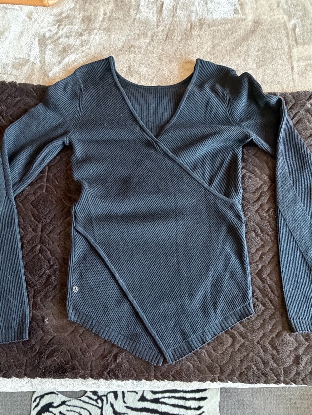 Lululemon cashmere blend sweater